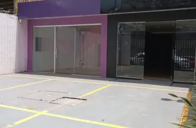 Excelente prédio comercial localizado no bairro do reduto