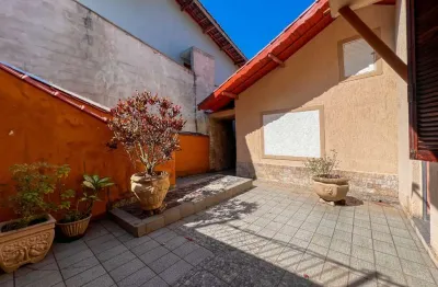 Casa de vila para venda em colônia com 3 quartos, sendo 1 suíte, 149m²