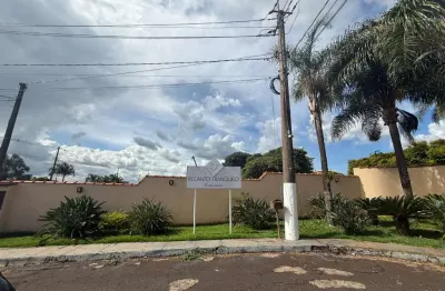 Terreno à venda na Rua Floriano Peixoto, 1200, Vila Cristal, Brodowski