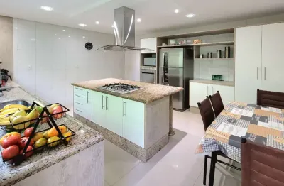 Sobrado para venda em vila marina com 3 quartos, sendo 3 suítes, 160m²