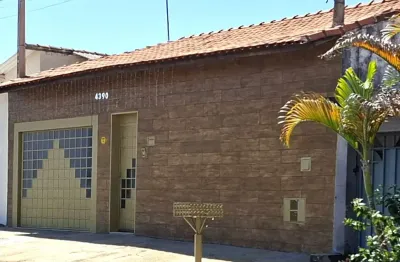Casa tipo para venda em jardim paineiras com 3 quartos, sendo 1 suíte, 120m²