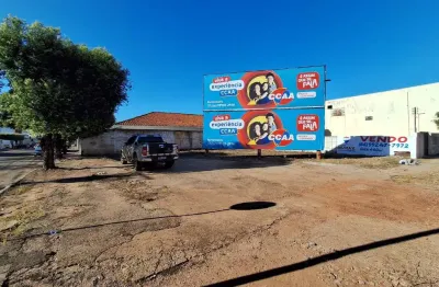 Terreno comercial à venda na Avenida Tiradentes, 2030, Centro, Rondonópolis