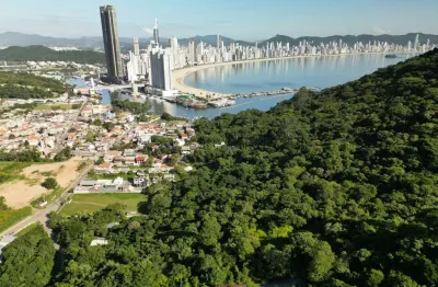 Terreno à venda na Rua Bento Cunha, 13, Barra, Balneário Camboriú