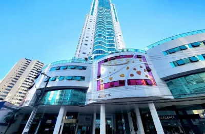 Apartamento para venda em centro com 4 quartos, sendo 3 suítes , 136m²