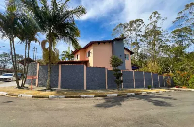 Casa de vila para venda em km 4 com 3 quartos, sendo 1 suíte, 141m²