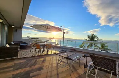 Cobertura para venda em canasvieiras com 3 quartos, sendo 3 suítes, 300m²