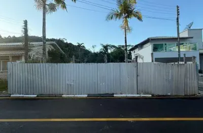 Terreno à venda na Avenida das Arapongas, 455, Ariribá, Balneário Camboriú