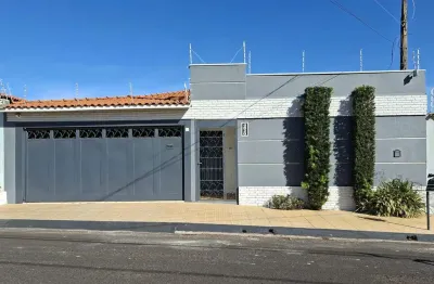 Casa tipo para venda em jardim noêmia com 3 quartos, sendo 1 suíte, 180m²