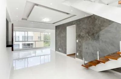 Duplex para venda em Chácara Pavoeiro com 3 quartos, sendo 1 suíte , 182m²