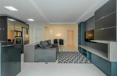 Apartamento tipo para venda em centro com 2 quartos, sendo 2 suítes, 95m²