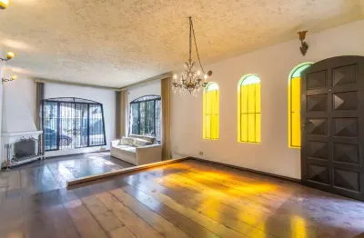 Sobrado para venda em Jardim Consórcio com 3 quartos, sendo 1 suíte , 220m²