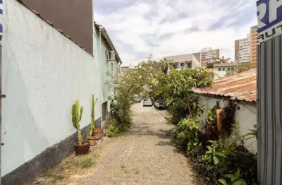 Terreno à venda na Rua Cajaíba, 1195, Pompéia, São Paulo