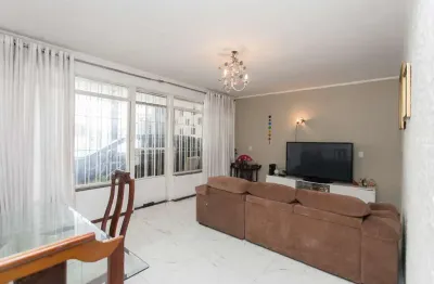 Casa com 2 quartos à venda na Rua Angelina Ugoline, 40, Vila Picinin, São Paulo