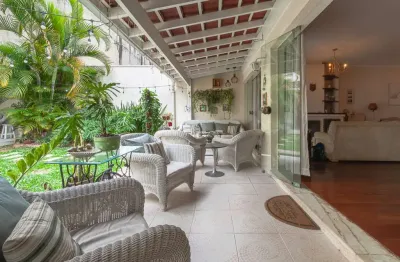 Casa para venda em Jardim Franca com 3 quartos, sendo 2 suítes , 258m²