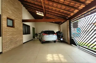 Casa de vila para venda em jardim santo alberto com 3 quartos, sendo 2 suítes, 195m²