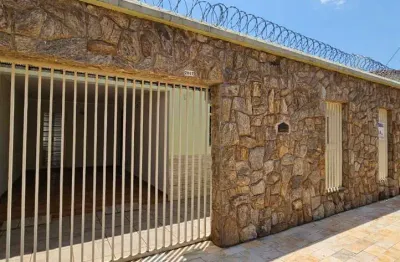 Casa com 2 quartos à venda na Rua Francisco Heitor Paula, 2867, Vila Santa Cruz, Franca