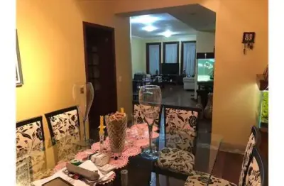 Casa para venda em Lar São Paulo com 3 quartos, sendo 3 suítes , 180m²