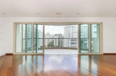 Apartamento para venda em Moema com 2 quartos, sendo 2 suítes , 138m²