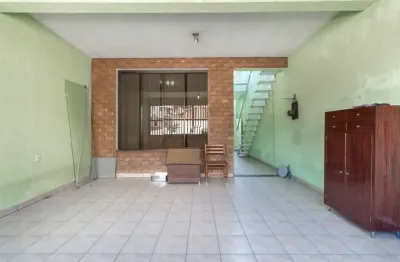 Sobrado para venda em Parque Nações Unidas com 3 quartos, sendo 1 suíte , 154m²