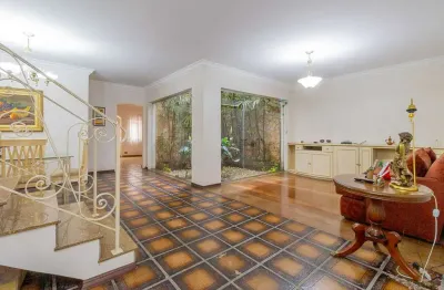 Casa para venda em Vila Formosa com 5 quartos, sendo 2 suítes , 250m²