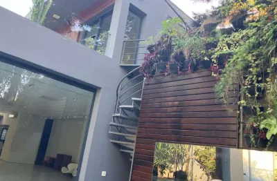 Sobrado para venda em Campo Belo com 5 quartos, sendo 5 suítes , 695m²