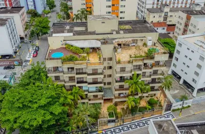 Cobertura para venda e locação em Enseada com 5 quartos, sendo 2 suítes , 382m²