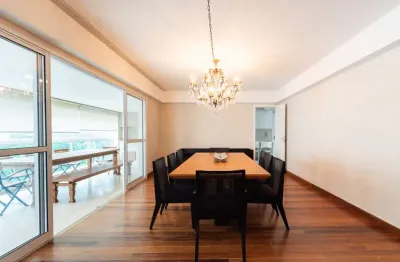 Apartamento para venda em Indianópolis com 3 quartos, sendo 3 suítes , 204m²