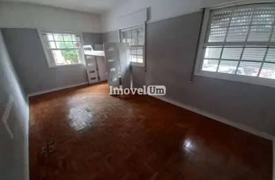 Casa com 2 quartos à venda na Rua Backer, Cambuci, São Paulo