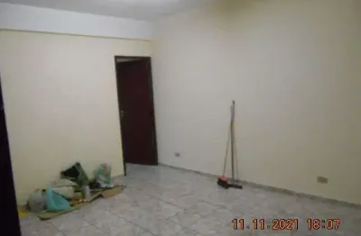 Sala comercial para locação na Vila Invernada. Muito próximo à Av. Sapopemba!!