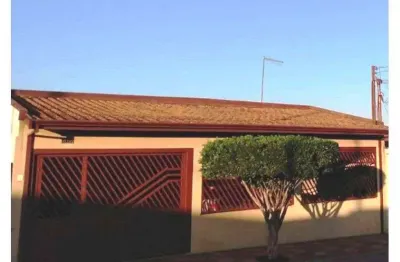Casa à venda, 4 quartos, 3 vagas, parque das árvores - araras/sp
