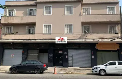 Prédio de 1.500m² de área construída. com 04 armazéns de 200m cada mais 8 aptos de 98m² cada, há 250m do metro belém por 6.500.000,00 - belenzinho/sp