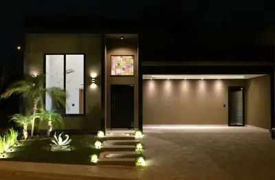 Casa com 3 quartos à venda na Rua Castilha de La Vieja, Residencial Euroville, Bragança Paulista