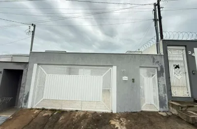 Imperdível oportunidade: Casa para venda ou locação na cidade de cidade] e bairro bairro] com 3 quartos, 1 suíte, 2 vagas de garagem e 90m² de área!