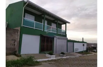 **casa espaciosa em jardim do cocão – ótimo preço!**