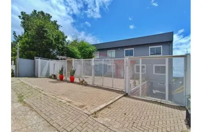 Apartamento duplex de 2 dormitórios com vaga no bairro santo onofre em viamão