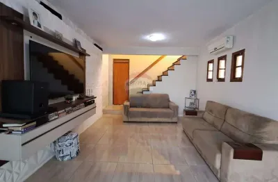 Ótima oportunidade! Casa 2 pisos a venda no Porto Verde em Alvorada