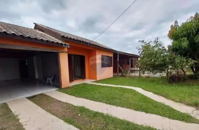 Invista na vila elsa em viamão: duas casas aconchegantes com preço baixo – sua melhor oportunidade!