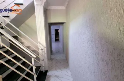 Sobrado amplo com 4 dormitórios e área gourmet – pronto para morar