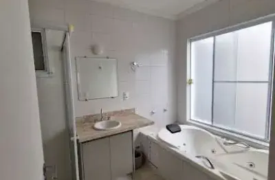 Casa com 5 dormitórios à venda, 220 m² por r$ 1.690.000,00 - condomínio ressaca - ubatuba/sp