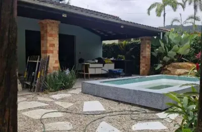 Casa com 3 dormitórios à venda, 220 m² por r$ 1.750.000,00 - ressaca - ubatuba/sp