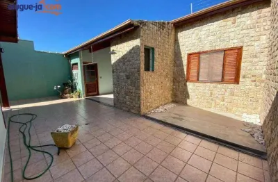 Casa com 33 dormitórios, 200 m² - venda por R$ 750.000,00 ou aluguel por R$ 4.856,10/mês - São João - Jacareí/SP