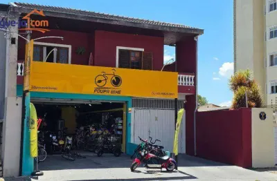 Sobrado com 3 dormitórios à venda, 394 m² por R$ 1.250.000,00 - Jardim Oriente - São José dos Campos/SP