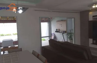 Casa com 3 dormitórios, 160 m² - venda por R$ 1.400.000 ou aluguel por R$ 7.675/mês - Villa Branca - Jacareí/SP