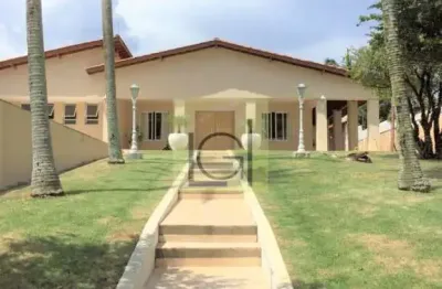 Imponente mansão de luxo com 4 suítes e 788m² de área em itu-sp, bairro brasil: venda ou locação!