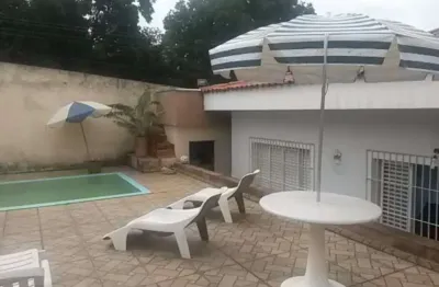 Casa com 3 quartos à venda no jardim faculdade, itu  por r$ 900.000