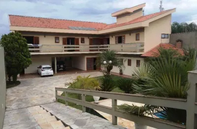 Imperdível: casa à venda em itu-sp, alto das palmeiras, com 3 quartos, 1 suíte, 5 banheiros, 10 vagas e 450m² de área.