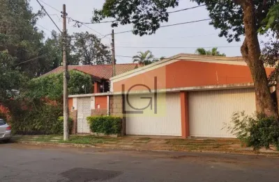 Imperdível casa à venda em itu-sp, bairro brasil: 4 quartos, 2 suítes, 3 salas, 5 banheiros, 3 vagas de garagem, 273m² de área