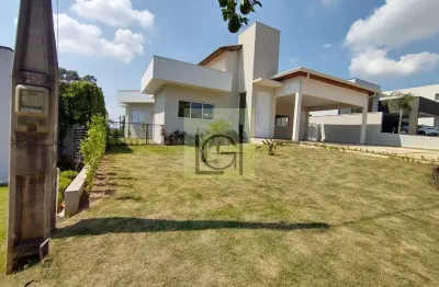 Luxuosa casa em condomínio à venda em salto-sp, bairro itapecerica: 3 quartos, 3 suítes, 1 sala, 4 banheiros, 6 vagas de garagem, 300m².