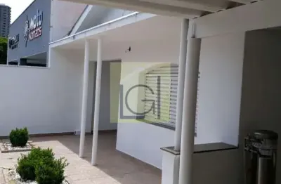 Casa à venda em itu-sp, centro: 2 quartos, 1 sala, 2 banheiros, 5 vagas, 140m² de área!