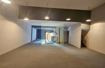 Salão Comercial para Locação em Itu-SP, Bairro Itu Novo Centro: 1 Sala, 2 Banheiros, 3 Vagas de Garagem, 188,71 m² de Área.